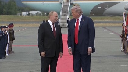 【速報】トランプ大統領が米露首脳会談会場のアラスカ州に到着「悪い会談であればすぐに終了」プーチン大統領と直接対話へ