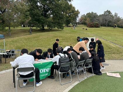 〈キッチンカー×協賛企画!〉11月も高校文化祭にて青春と進路のサポートを実施しました!