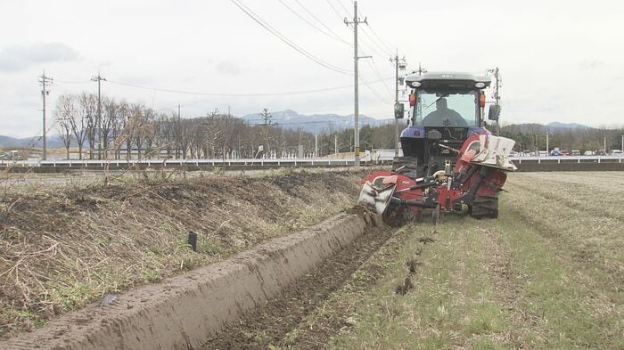 コメ作りには不可欠な農機具