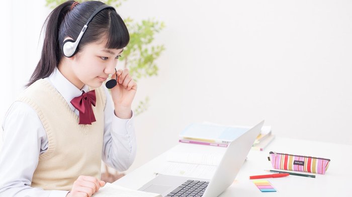 新型コロナウイルス対策に学校「1人1台端末」今年度の実現は可能か