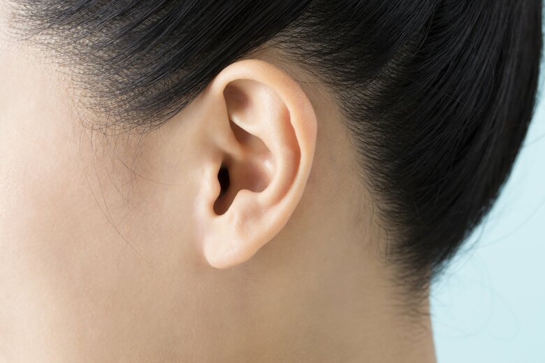 40代以下の聴力が最大20歳“老化”…原因はイヤホン使用? 今からできる対策を耳鼻科医に聞いた｜FNNプライムオンライン