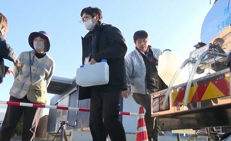 「地下水の飲用控えて」暫定目標値の2倍近い「PFAS」検出　市が給水車で住民に飲用水配布　熊本・宇城市｜FNNプライムオンライン