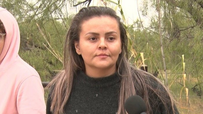 コロンビアから「暴力から逃れるため」とアメリカに入国した女性