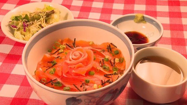 信州サーモン丼（1050円）