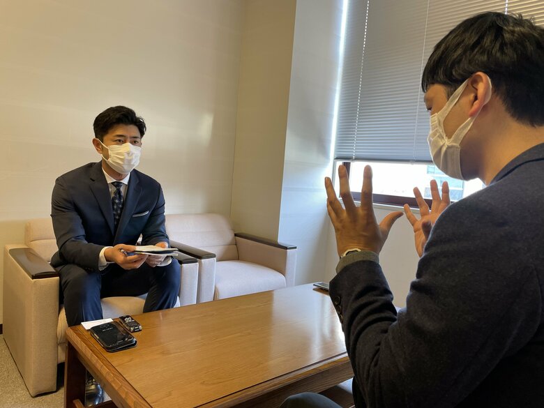 「男だからって働かなくてはならないと思わせる仕組みって何なんだろう」と疑問に