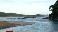 男子中高生4人が沖に流され1人救助も残る3人不明　鹿児島