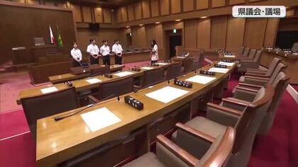 県議会の役割学ぶ　宮崎産業経営大学　県議会インターンシップ