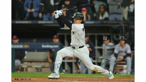 守備でも魅せた村上宗隆1安打1打点　“惜しい”大ファウルも　ホワイトソックス本拠地で連敗喫し2勝2敗に　あさって最終第5戦へ
