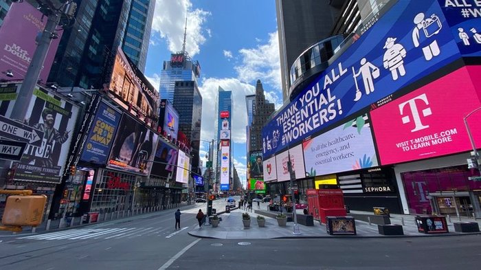 ロックダウンで人影が消えたNYの街