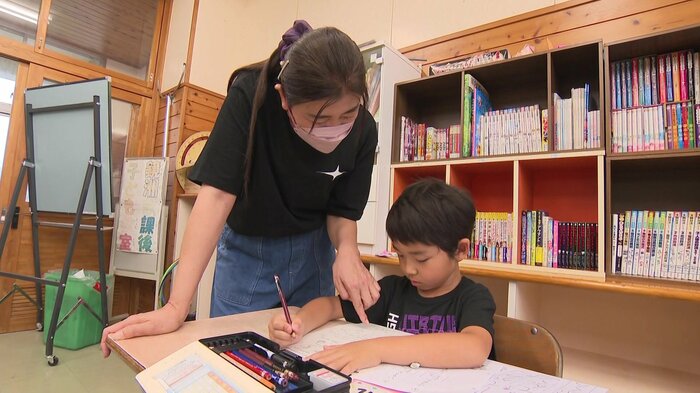 鏡洲小学校では「放課後子ども教室」を設置