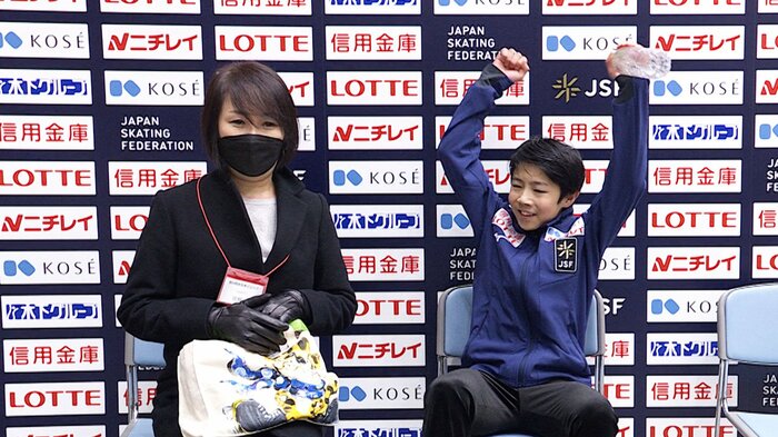 キスクラで喜びを爆発させた西野太翔