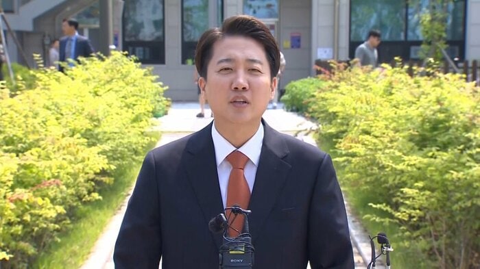 改革新党・李俊錫代表