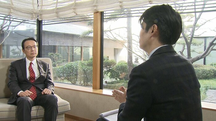 在中国日本大使館の金杉憲治特命全権大使
