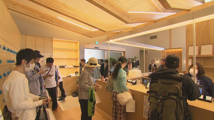 オープンと同時におずれた利用客