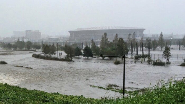 2019年台風19号による洪水を日産スタジアムの遊水地が湛水して下流を守った(写真提供:横浜市スポーツ協会)