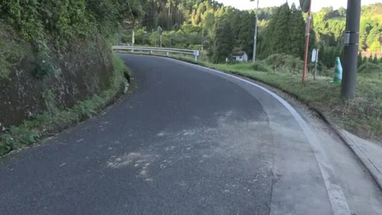 土砂運搬車が転落　運転の男性（75）死亡　霧島市の作業現場｜FNNプライムオンライン