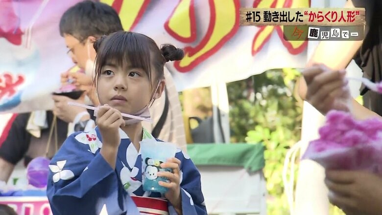豊玉姫神社に浴衣を着た子どもが集まった