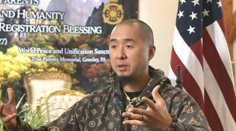 「サンクチュアリ教会」設立者の文亨進氏　