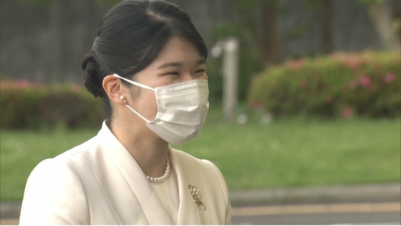 初の単独公務で「夢見る光源氏」展を鑑賞された　国立公文書館　5月11日