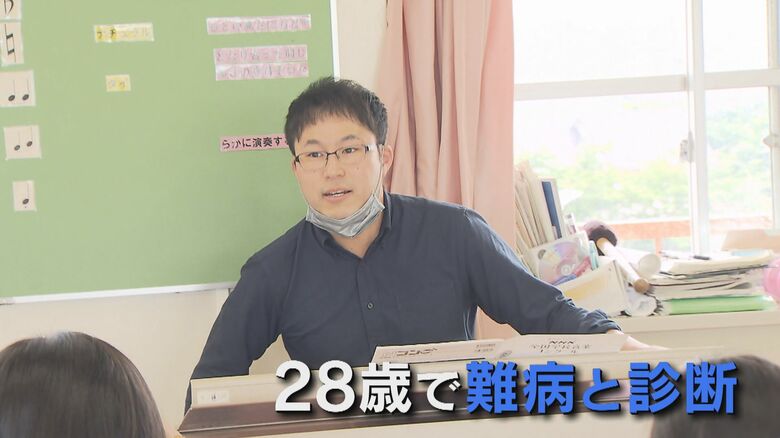 日明小学校合唱部の顧問 竹永亮太先生（35）