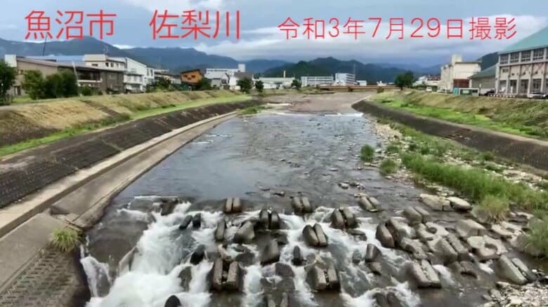 一見普通だが、奥には怪しい気配