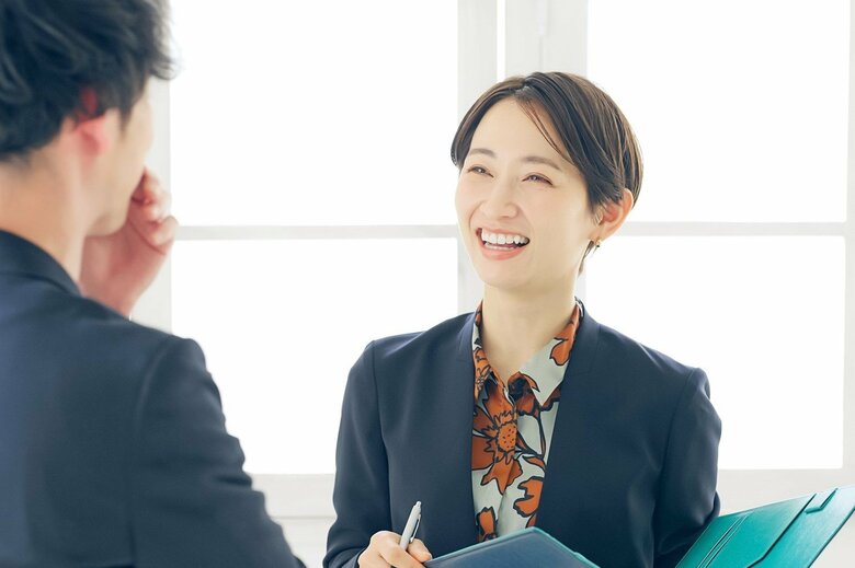 コミュニケーションがうまい人とは、人としての魅力にあふれた人（画像：イメージ）