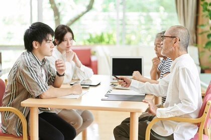 結婚したら義父母が“毒親”…配偶者に伝える?拒絶してもいい? 専門家に聞いた適切な対応