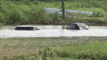 【現地中継】千葉市若葉区で街が冠水　タクシーと乗用車が水没　7人救助うち5人が搬送　