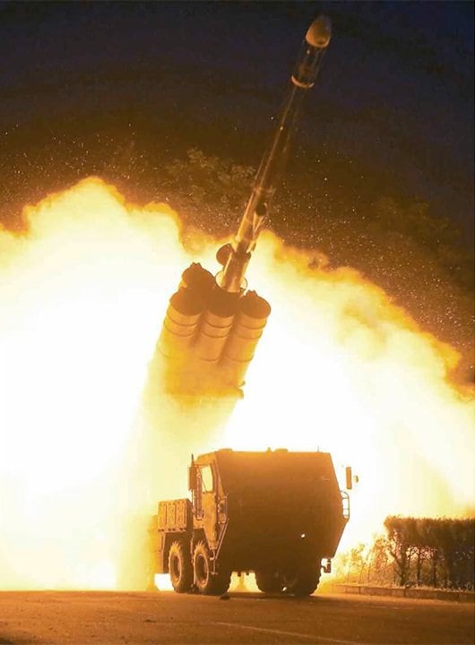 北朝鮮「長距離巡航ミサイル」発射装置(労働新聞・2021年9月13日)