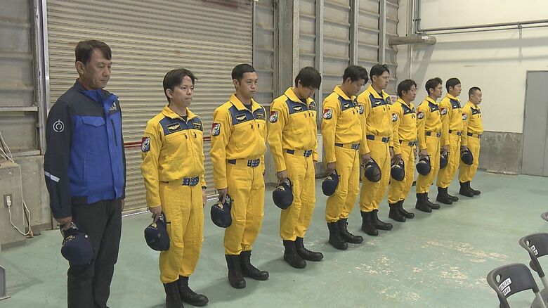 防災ヘリ隊員死亡事故から17年　県防災航空隊で追悼式　大分｜FNNプライムオンライン