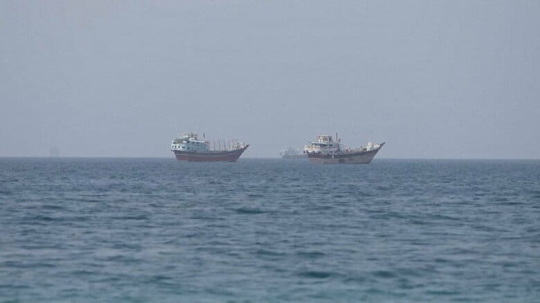 ホルムズ海峡通航巡るイラン・オマーン交渉「まもなく合意成立」か　石油輸送再開へ期待　アメリカ軍の海上封鎖も解除へ　米報道｜FNNプライムオンライン