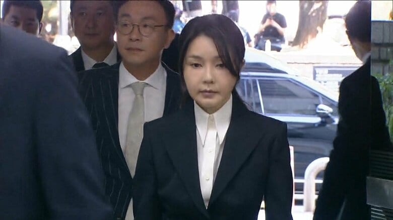 韓国・尹錫悦前大統領の妻・金建希氏をあっせん収賄などの疑いで逮捕｜FNNプライムオンライン