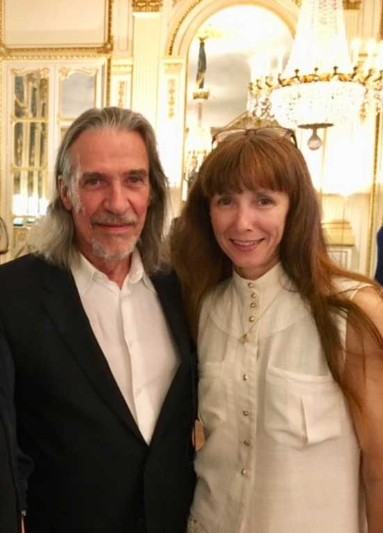 シルヴィ・ギエムさん(右)と夫のジル・タピさん(左)