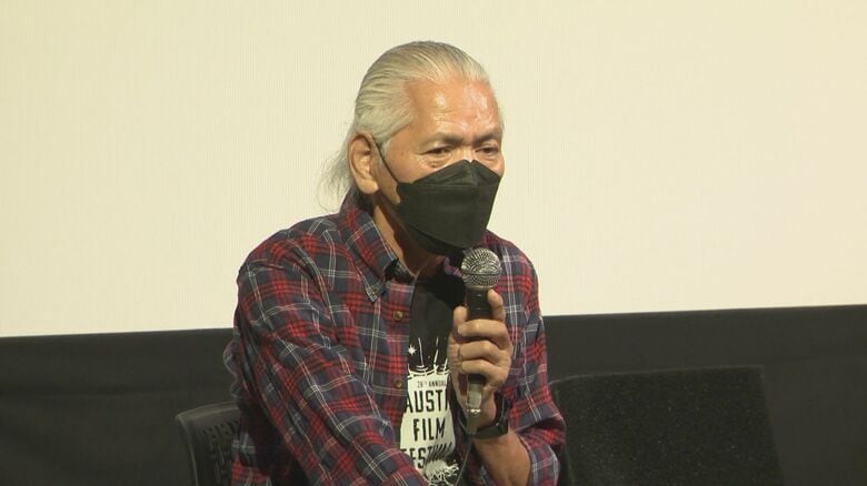 舞台挨拶で話す主演の西村さん