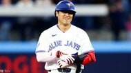 「母の日」大谷翔平ノーヒットの一方、岡本和真が絶好調　先制タイムリー二塁打で9戦連続ヒット　“和真”にちなんだスタグル“カザディーヤ”も登場