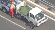 【続報】阪和道の４台多重事故　「一時的に意識がなかった」追突した乗用車の運転手が話す　追突された軽トラックは横転　大阪・松原市