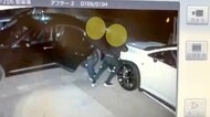 高級車レクサス狙う2人組 カメラ気づいたか“意外行動”