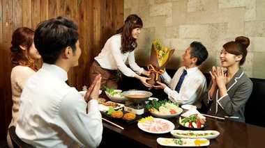 「仕事」の境界線はどこ? “勤務中に送別会準備”で大阪府職員の処分検討…一般企業ではどうなる