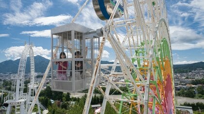 “空飛ぶ牢屋”が怖すぎる!? 富士急ハイランドの観覧車に檻状のゴンドラが登場…楽しみ方を聞いた