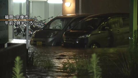 「運転席まで水が入ってきた」車止めて歩いて帰宅する人も…福岡で線状降水帯発生　道路冠水など被害相次ぐ