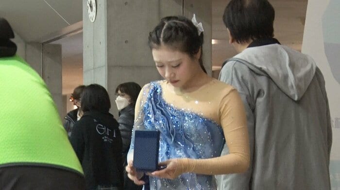 悔しさを見せていた河辺は銀メダルをすぐにしまっていた(東日本選手権)