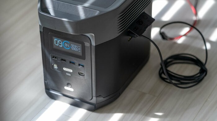 ポータブル電源は防災にも役立つ(画像はイメージ)