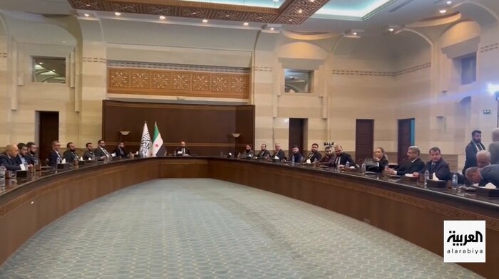 シリア暫定政権の初閣議(12月10日)