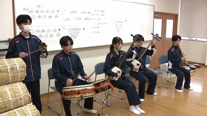 由利高校（秋田・由利本荘市）民謡部の練習の様子