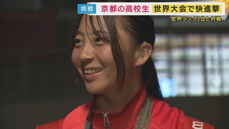 「耳聞こえてないん違う？」生まれつき耳が聞こえない“感音性難聴”の高校生がつかんだ銀メダル　テニス強豪校では「届かない声」に苦戦も…デフリンピックで快進撃｜FNNプライムオンライン