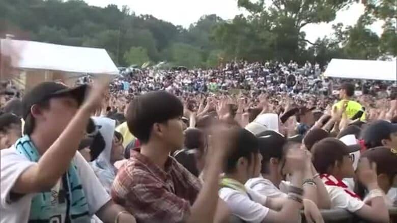 猛暑に負けない熱気　中四国最大級のロックフェス「モンバス」開催【香川・まんのう町】｜FNNプライムオンライン