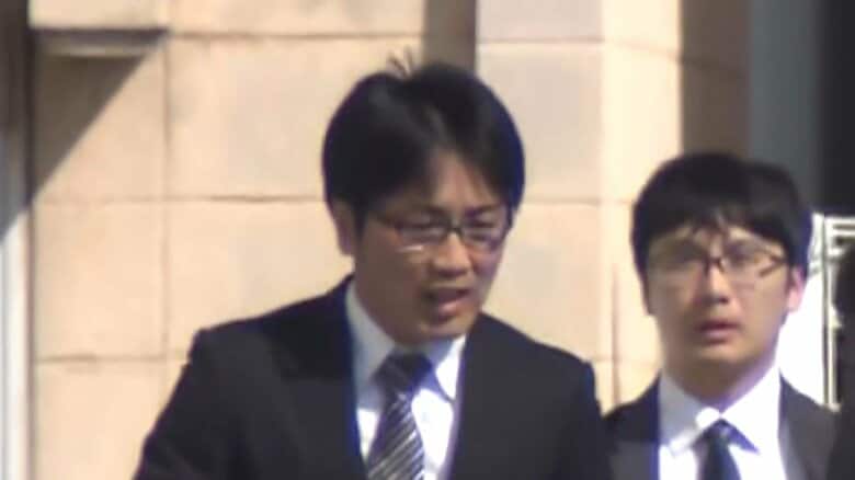 「足を動くようにしてくれ、そうでなければ死ぬ」両脚まひし歩行困難…強い痛み残る　手術ミスで女性患者に重い後遺症…医療事故“連発”の執刀医・松井宏樹被告（46）を在宅起訴｜FNNプライムオンライン