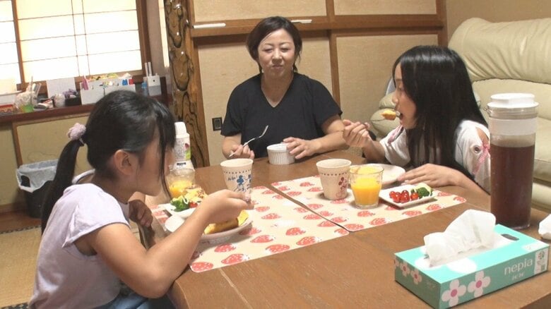 “ひとり親家庭”の夏休み 給食なしに物価高騰で家計圧迫「食費をいかに切り詰めるか…」 フードバンクは利用者増加も寄付激減｜FNNプライムオンライン