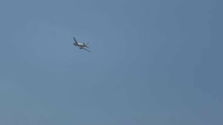 日本時間24日午後5時前にジブチを出発したKC-767空中給油・輸送機