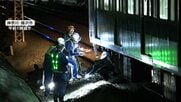 【独自】80代女性の車が線路上走行、対向列車とすれ違う様子　ハザードランプ点滅も後ろから追突され死亡　踏切を左折し進入か　小田急線